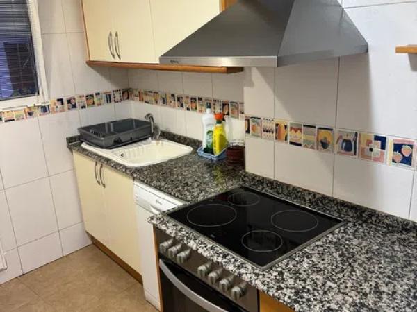 Piso en calle Turia, 4