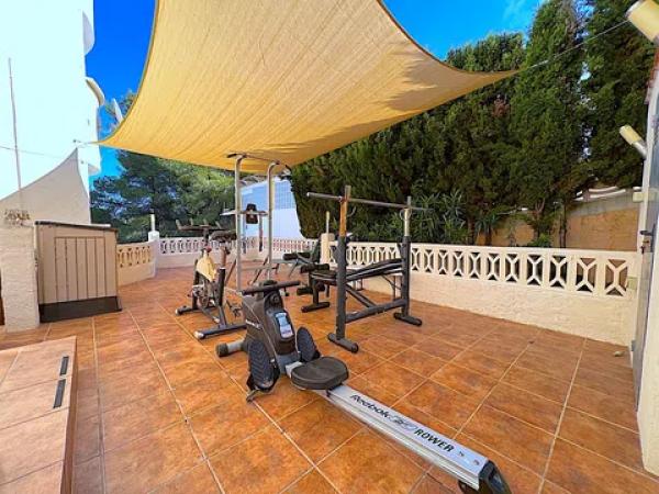 Casa independiente en calle Pinyo