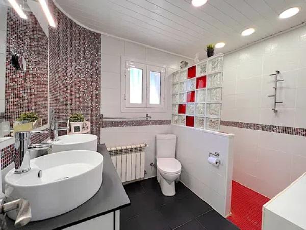 Casa independiente en calle Pinyo