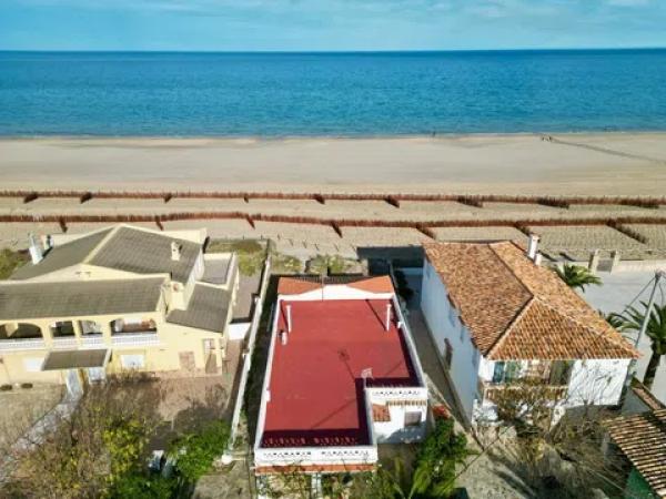 Casa independiente en calle Riu Magre