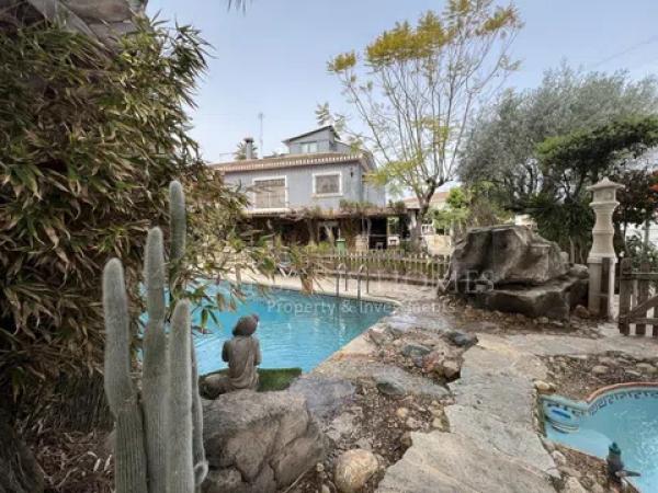 Casa independiente en camino de les Bovetes al Mar, 15