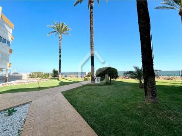 Piso en Barrio Les Bassetes-El Marjal