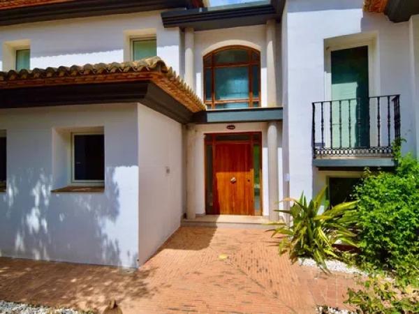 Chalet en Centro Urbano