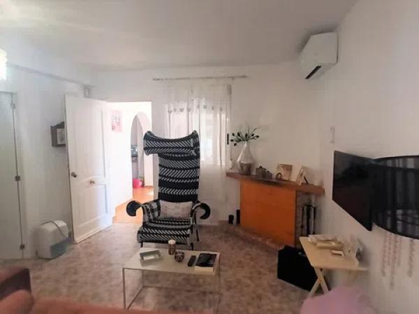 Casa independiente en calle Llac Leman