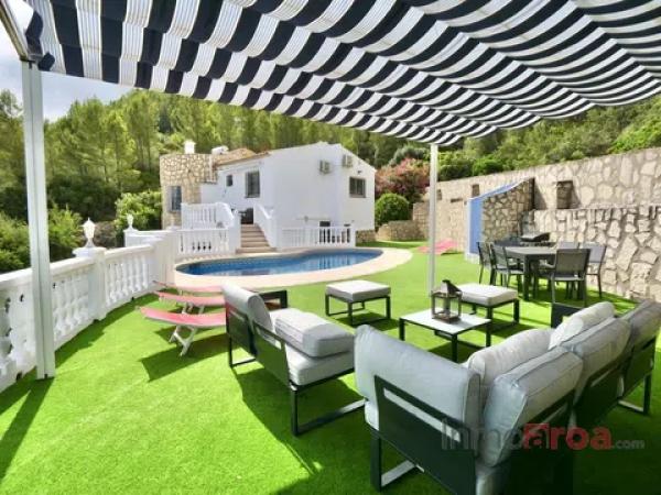 Casa independiente en calle de Learco