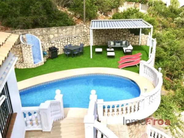 Casa independiente en calle de Learco