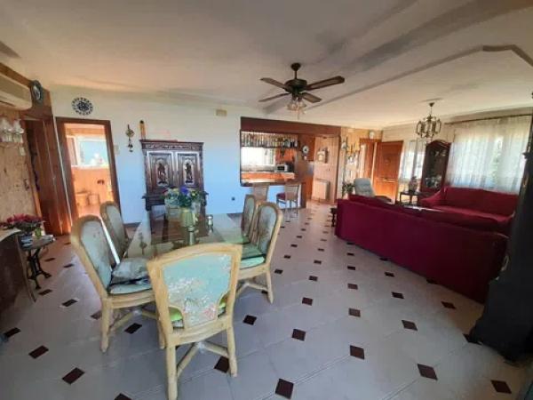 Casa independiente en camino de les Alquerias