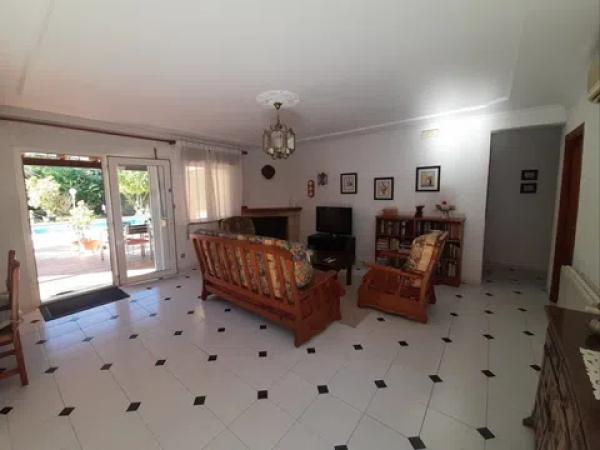 Casa independiente en camino de les Alquerias