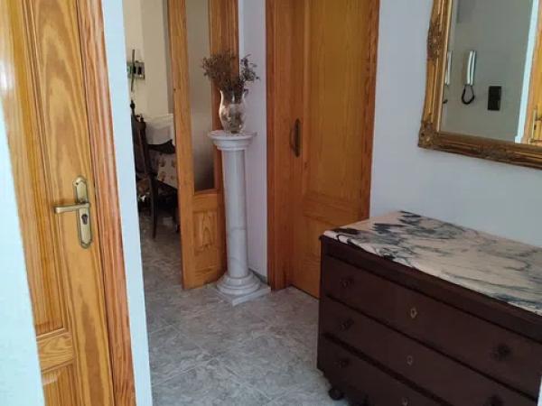 Casa de pueblo en calle la bretxa, 8