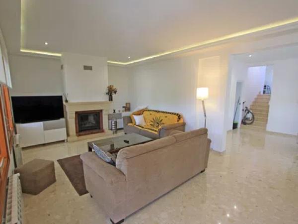 Casa independiente en carretera Provincial Barranco Monyo