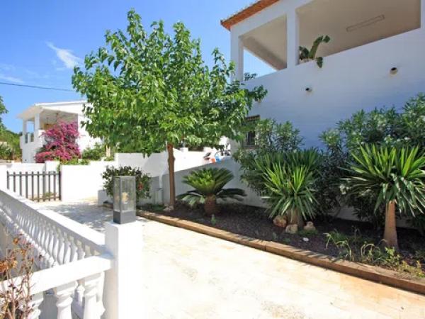 Casa independiente en carretera Provincial Barranco Monyo