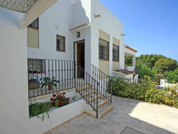 Casa independiente en carretera Provincial Barranco Monyo