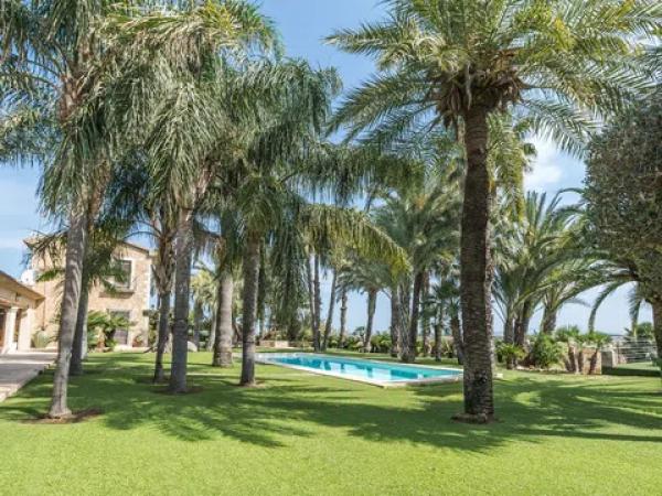 Casa independiente en partida casablanca, 3