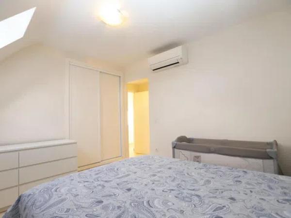 Dúplex en calle Túria, 12