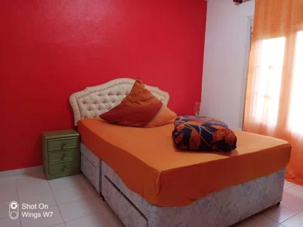 Casa independiente en calle Sibil.La 6 b Suelo, 6