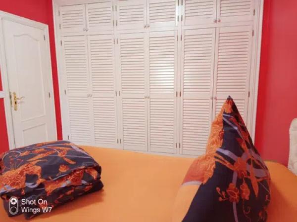 Casa independiente en calle Sibil.La 6 b Suelo, 6