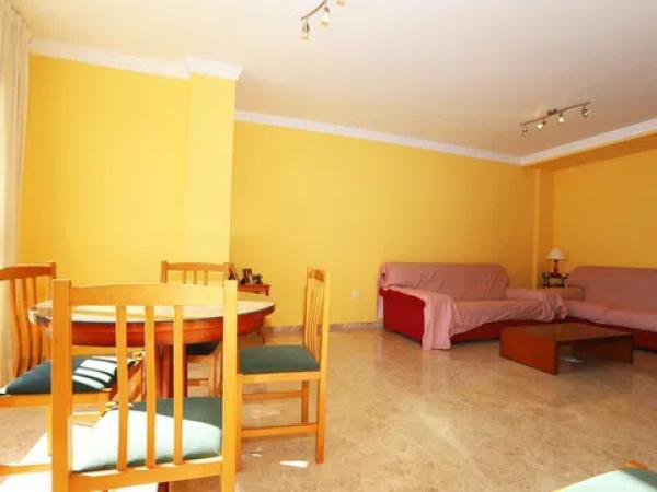 Piso en avenida de Joan Fuster