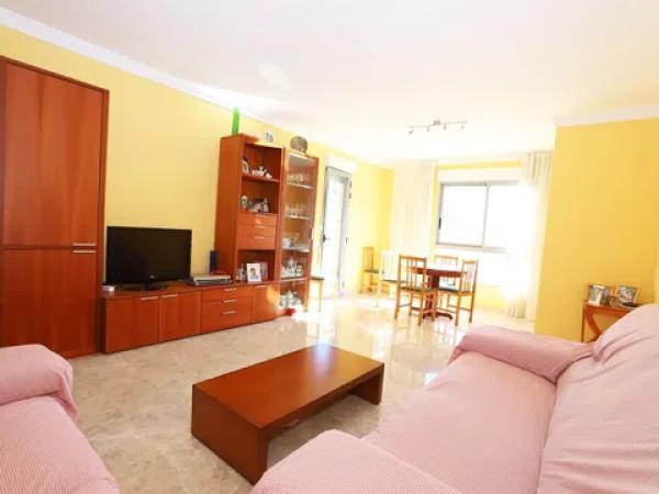 Piso en avenida de Joan Fuster