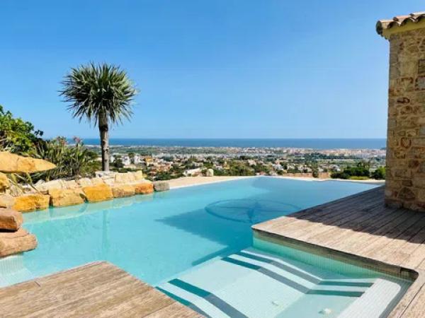 Chalet en La Pedrera-Vessanes