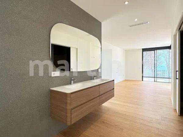 Casa independiente en calle Terra