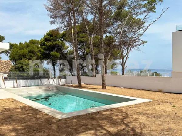 Casa independiente en calle Terra