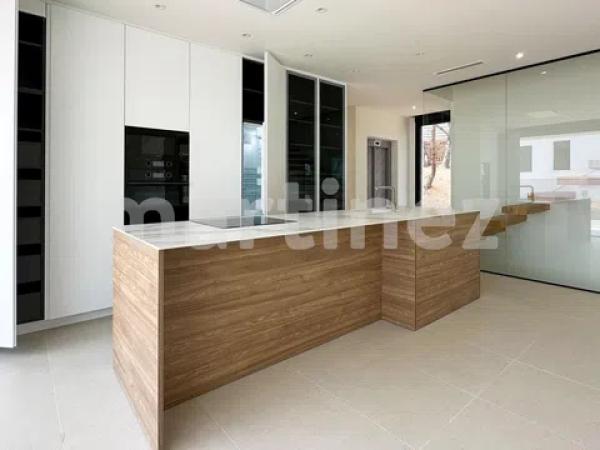 Casa independiente en calle Terra