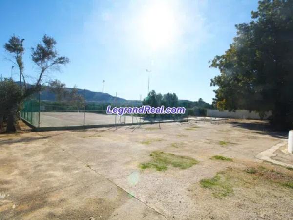 Casa independiente en Las Marinas