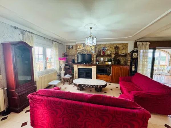 Casa independiente en calle Arròs