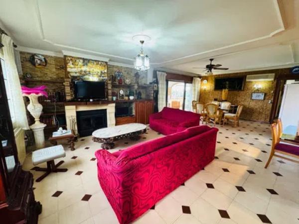 Casa independiente en calle Arròs