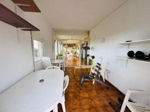 Casa independiente en calle Arròs