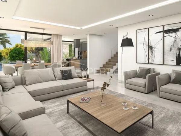 Casa independiente en Urb. la Sella