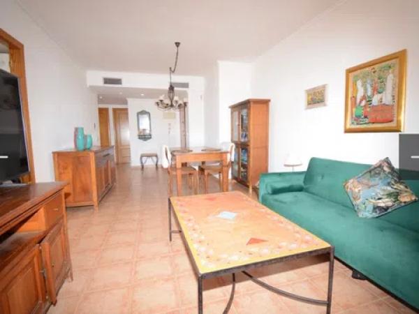 Piso en carretera les Marines, 65