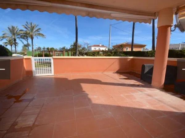 Piso en carretera les Marines, 65