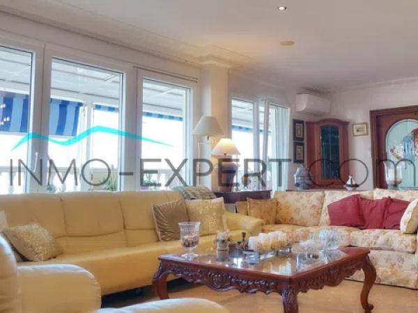 Ático en carretera de las Marinas