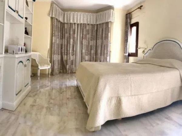 Casa independiente en calle Maia