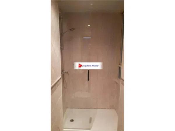 Piso en Barrio Carolinas Altas