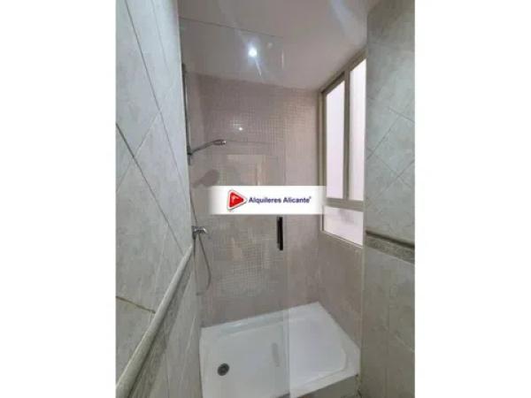 Piso en Barrio Carolinas Altas