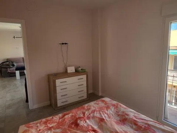 Piso en calle Francisco Carratalá Cernuda