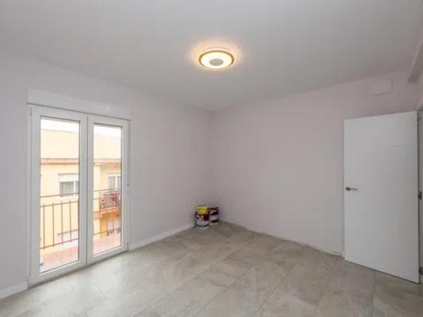 Piso en calle Francisco Carratalá Cernuda