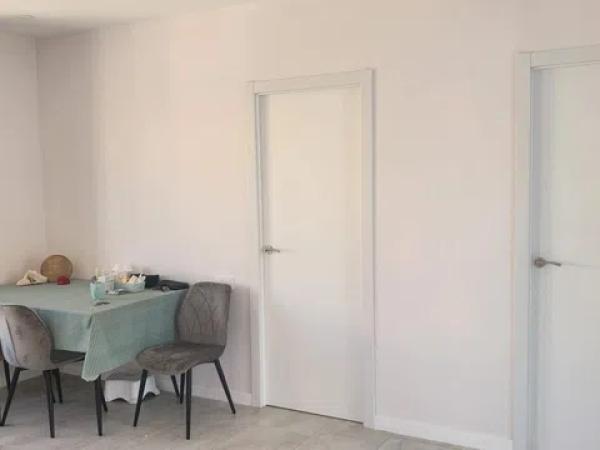 Piso en calle Francisco Carratalá Cernuda