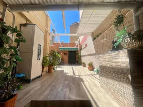 Piso en calle Jaime Segarra