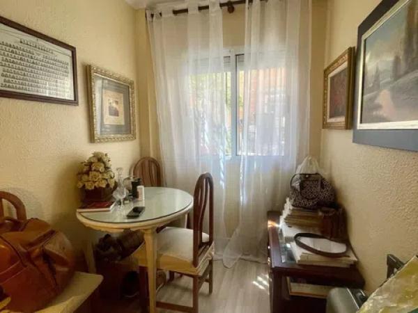 Piso en calle Jaime Segarra