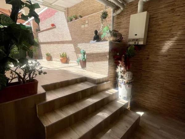 Piso en calle Jaime Segarra