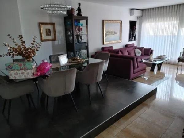 Ático en avenida Conde de Lumiares