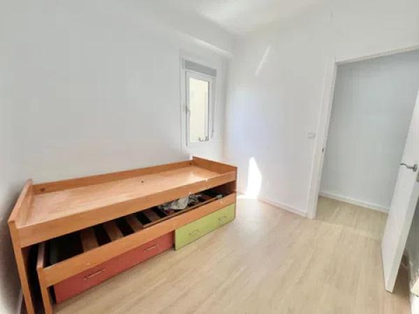 Piso en Barrio Campoamor