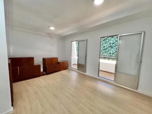 Piso en Barrio Campoamor