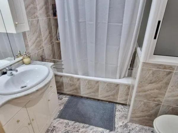 Piso en calle Montero Ríos, 39