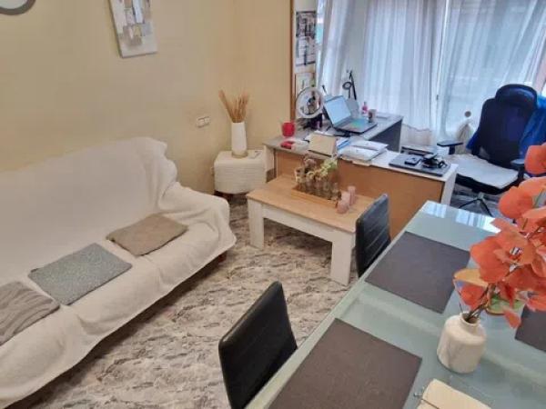 Piso en calle Montero Ríos, 39