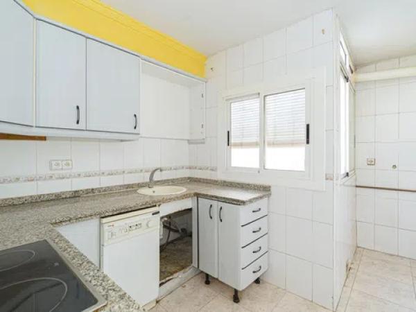 Piso en calle Montero Ríos