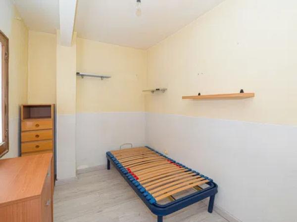 Piso en calle Montero Ríos